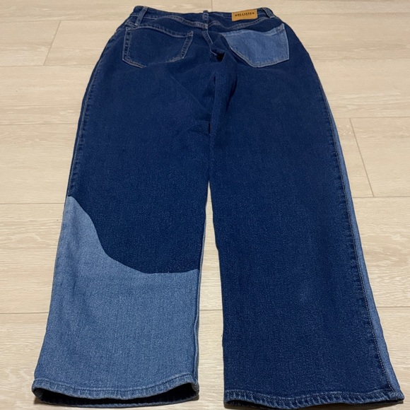 Hollister Ultra High-Rise Blue Wave Pattern Dad Jeans 27x31 - Picture 7 of 8